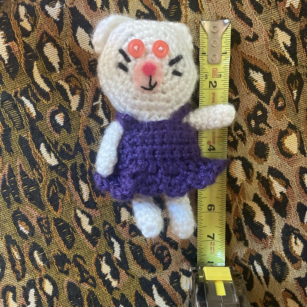 Hand sewn cat 6” tall